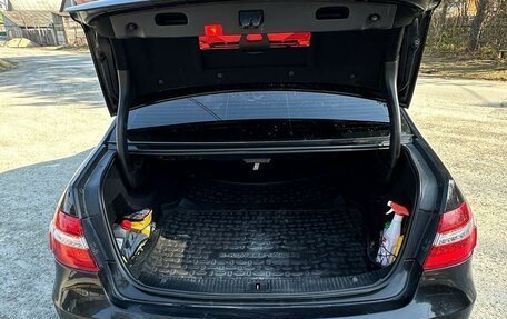 Mercedes-Benz E-Класс, 2011 год, 1 300 000 рублей, 8 фотография