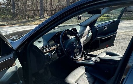 Mercedes-Benz E-Класс, 2011 год, 1 300 000 рублей, 18 фотография
