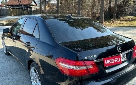 Mercedes-Benz E-Класс, 2011 год, 1 300 000 рублей, 16 фотография