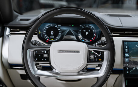 Land Rover Range Rover IV рестайлинг, 2025 год, 25 850 000 рублей, 10 фотография