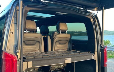 Mercedes-Benz V-Класс, 2021 год, 7 500 000 рублей, 25 фотография