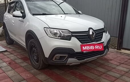 Renault Sandero II рестайлинг, 2020 год, 945 000 рублей, 4 фотография