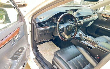 Lexus ES VII, 2016 год, 2 500 000 рублей, 4 фотография
