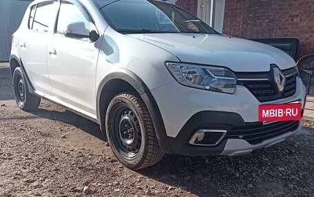 Renault Sandero II рестайлинг, 2020 год, 945 000 рублей, 6 фотография