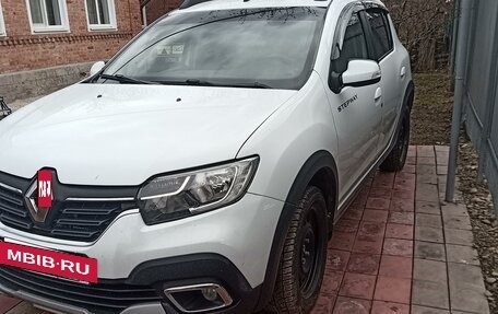 Renault Sandero II рестайлинг, 2020 год, 945 000 рублей, 12 фотография