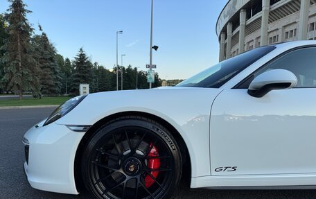 Porsche 911, 2018 год, 12 990 000 рублей, 10 фотография