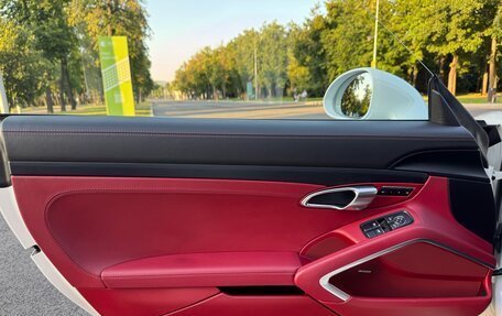Porsche 911, 2018 год, 12 990 000 рублей, 14 фотография