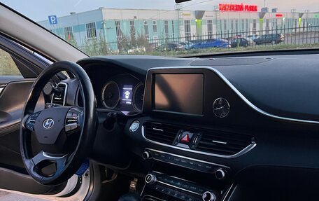 Hyundai Grandeur, 2019 год, 1 900 000 рублей, 10 фотография