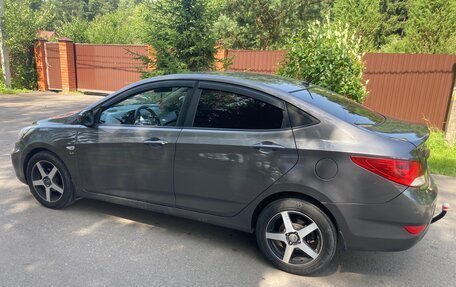 Hyundai Solaris II рестайлинг, 2011 год, 540 000 рублей, 6 фотография