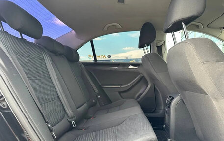 Volkswagen Jetta VI, 2013 год, 1 050 000 рублей, 4 фотография
