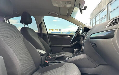 Volkswagen Jetta VI, 2013 год, 1 050 000 рублей, 7 фотография