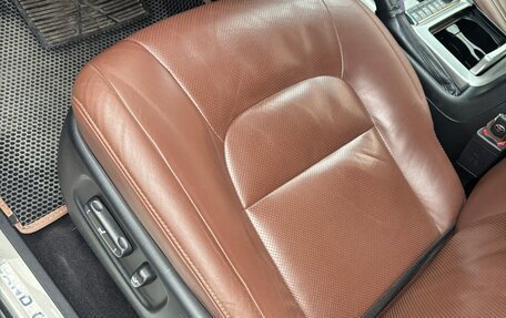 Toyota Land Cruiser 200, 2017 год, 6 000 000 рублей, 4 фотография