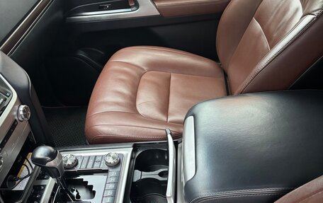 Toyota Land Cruiser 200, 2017 год, 6 000 000 рублей, 6 фотография