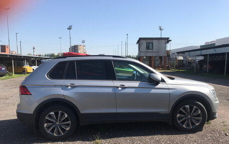 Volkswagen Tiguan II, 2019 год, 2 450 000 рублей, 4 фотография