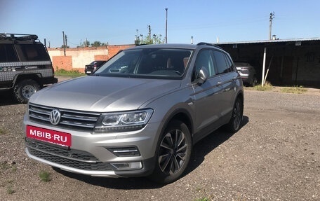 Volkswagen Tiguan II, 2019 год, 2 450 000 рублей, 5 фотография