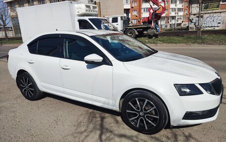Skoda Octavia, 2019 год, 1 530 000 рублей, 3 фотография
