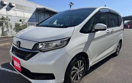 Honda Freed II, 2022 год, 1 450 000 рублей, 1 фотография