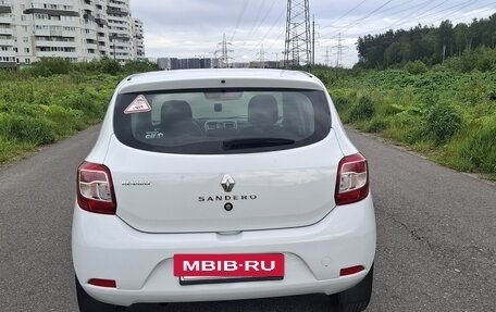 Renault Sandero II рестайлинг, 2017 год, 1 030 000 рублей, 6 фотография