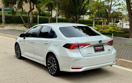 Toyota Corolla, 2022 год, 1 650 000 рублей, 5 фотография