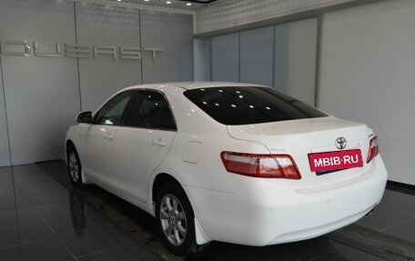 Toyota Camry, 2011 год, 1 180 000 рублей, 4 фотография