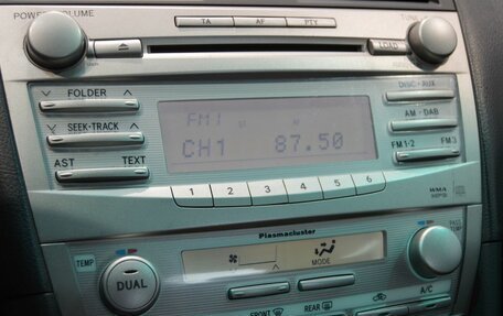 Toyota Camry, 2011 год, 1 180 000 рублей, 22 фотография