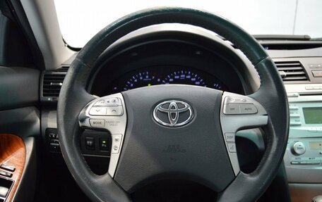 Toyota Camry, 2011 год, 1 180 000 рублей, 20 фотография