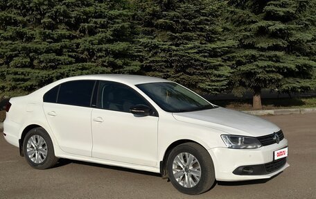 Volkswagen Jetta VI, 2014 год, 929 000 рублей, 4 фотография