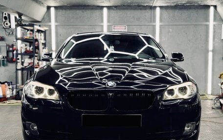 BMW 5 серия, 2013 год, 2 300 000 рублей, 3 фотография