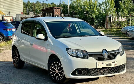Renault Sandero II рестайлинг, 2017 год, 420 000 рублей, 2 фотография