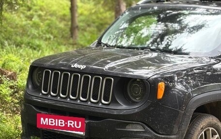Jeep Renegade I рестайлинг, 2015 год, 1 900 000 рублей, 17 фотография