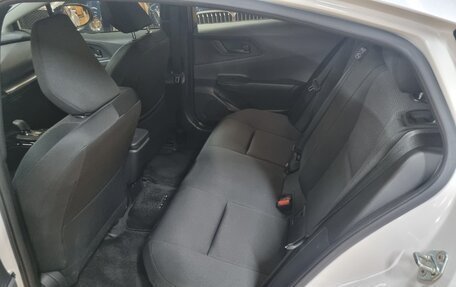 Toyota Prius IV XW50, 2024 год, 4 030 000 рублей, 12 фотография