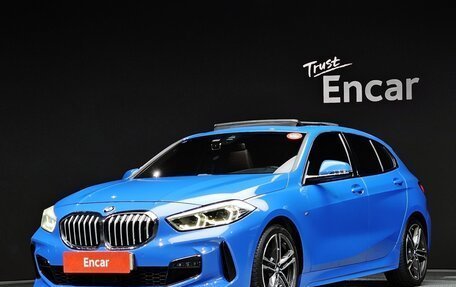 BMW 1 серия, 2021 год, 2 632 000 рублей, 1 фотография
