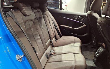 BMW 1 серия, 2021 год, 2 632 000 рублей, 18 фотография