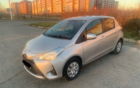 Toyota Vitz, 2017 год, 990 000 рублей, 1 фотография