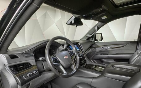 Cadillac Escalade IV, 2019 год, 4 695 000 рублей, 15 фотография
