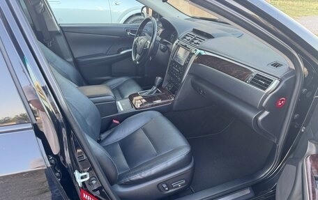 Toyota Camry, 2016 год, 1 650 000 рублей, 5 фотография