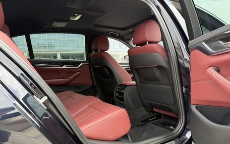 BMW 5 серия, 2021 год, 3 300 000 рублей, 10 фотография