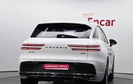 Genesis GV70, 2025 год, 5 300 000 рублей, 4 фотография