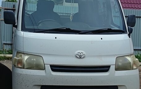 Toyota Town Ace IV, 2011 год, 600 000 рублей, 3 фотография