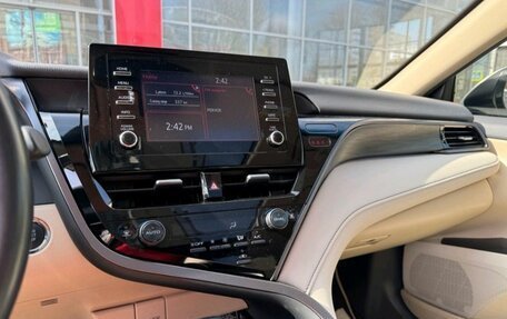 Toyota Camry, 2022 год, 4 070 000 рублей, 11 фотография