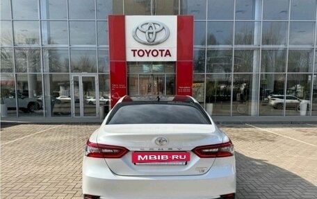 Toyota Camry, 2022 год, 4 070 000 рублей, 5 фотография