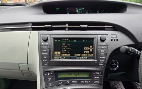 Toyota Prius, 2010 год, 1 150 000 рублей, 6 фотография