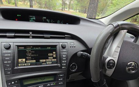 Toyota Prius, 2010 год, 1 150 000 рублей, 11 фотография