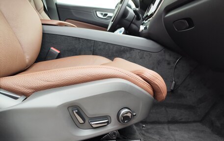 Volvo XC60 II, 2024 год, 6 590 000 рублей, 18 фотография