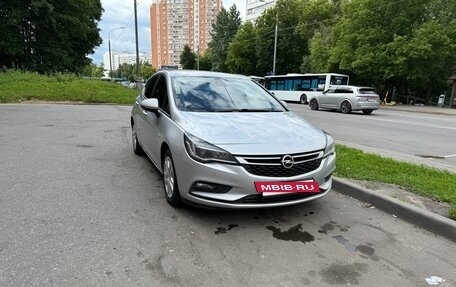 Opel Astra K, 2018 год, 1 730 000 рублей, 7 фотография