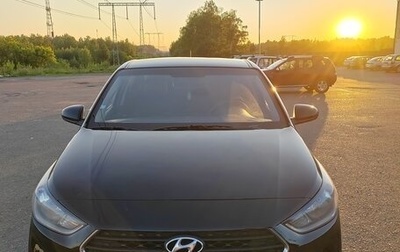 Hyundai Solaris II рестайлинг, 2017 год, 1 050 000 рублей, 1 фотография