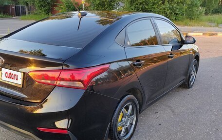 Hyundai Solaris II рестайлинг, 2017 год, 1 050 000 рублей, 9 фотография