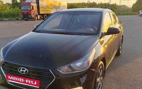 Hyundai Solaris II рестайлинг, 2017 год, 1 050 000 рублей, 7 фотография