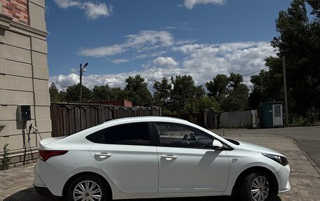 Hyundai Solaris II рестайлинг, 2020 год, 950 000 рублей, 8 фотография