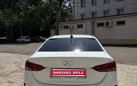 Hyundai Solaris II рестайлинг, 2020 год, 950 000 рублей, 10 фотография
